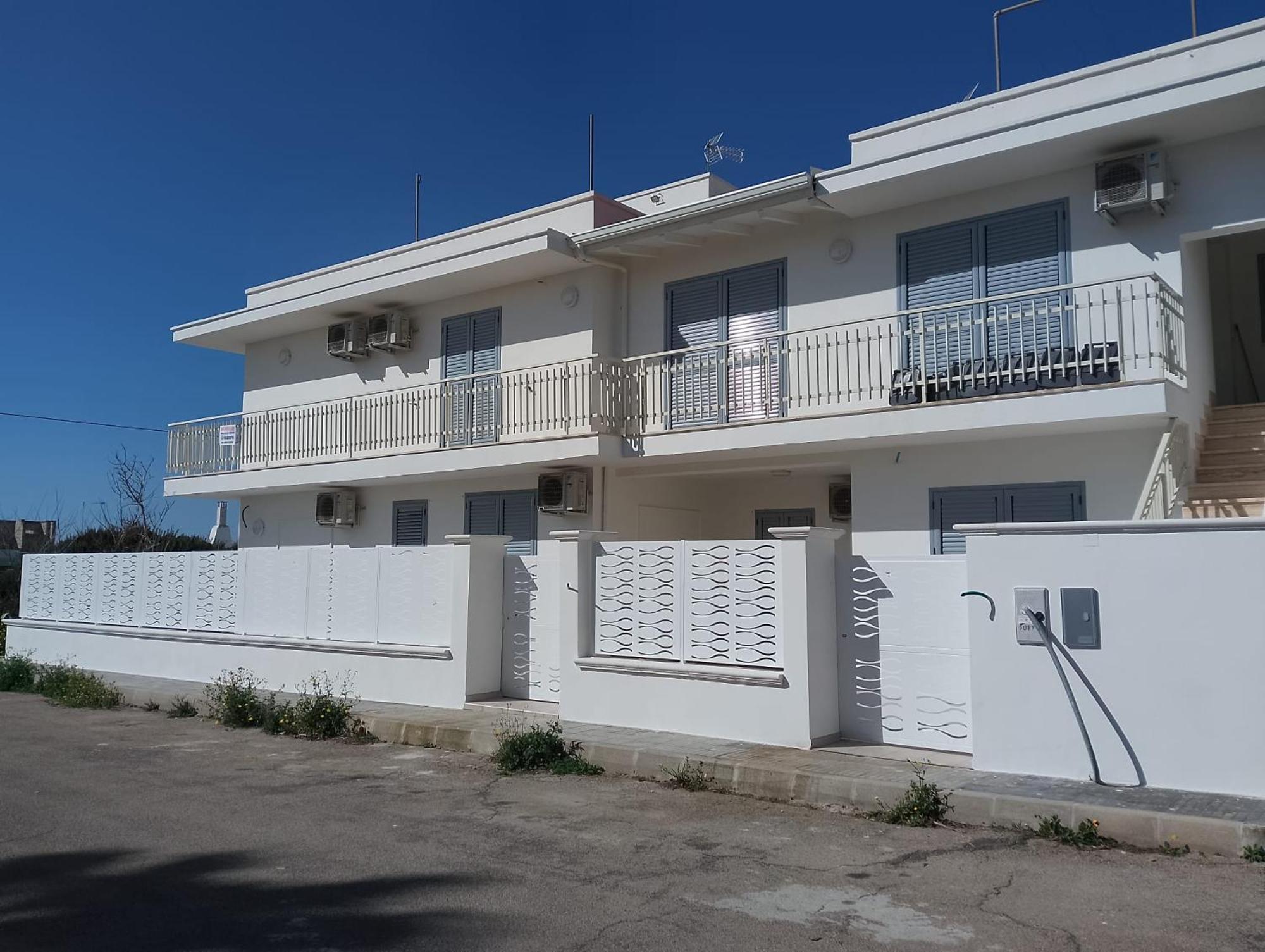 Punta Grossa Apartments By My Home Apulia トッレ・ラピッロ エクステリア 写真